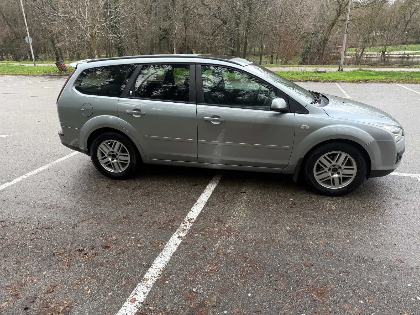 Ford Focus 2.0 TDCi, снимка 4 - Автомобили и джипове - 54001369