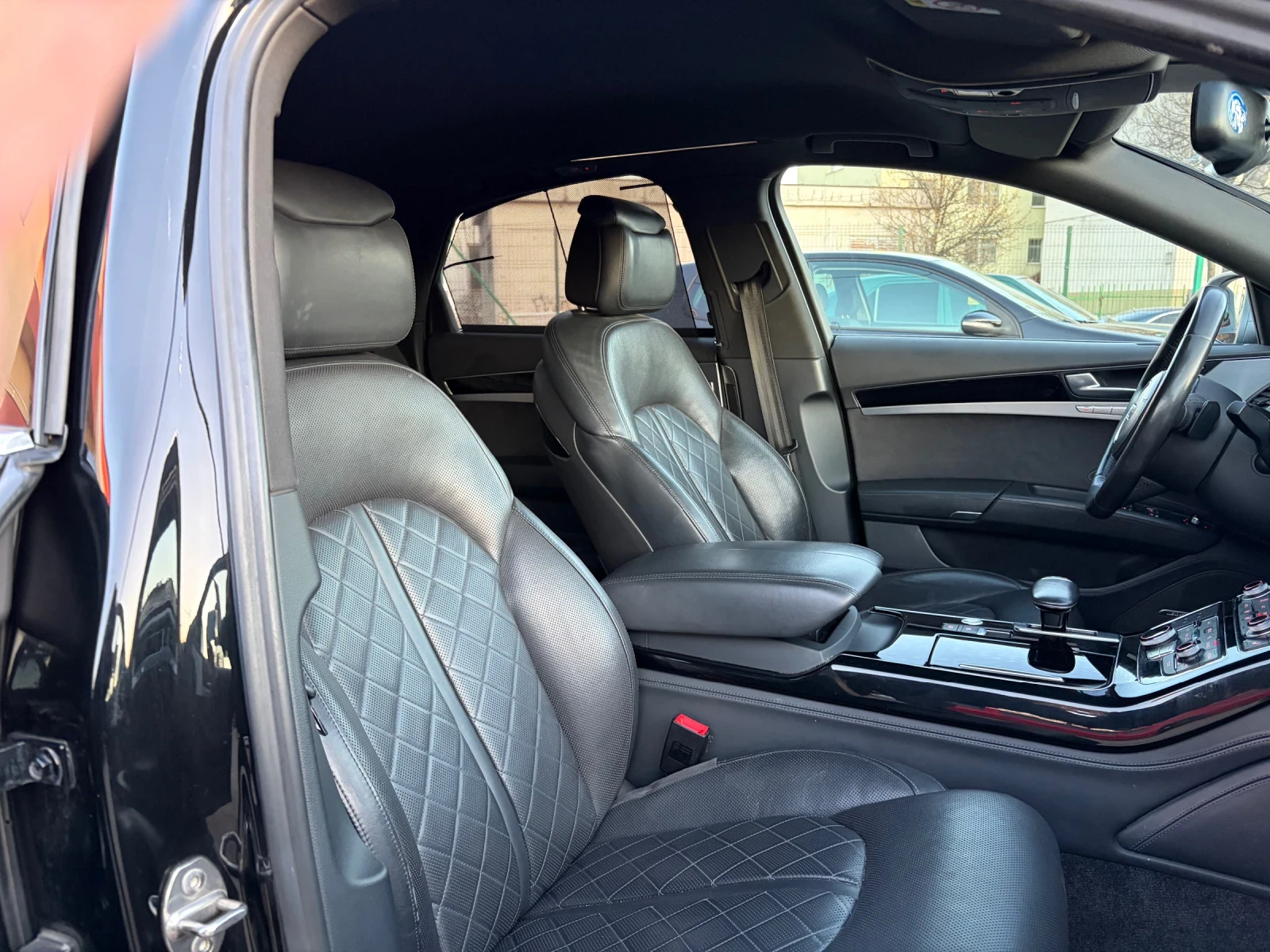 Audi A8 S8-paket, снимка 16 - Автомобили и джипове - 54141484