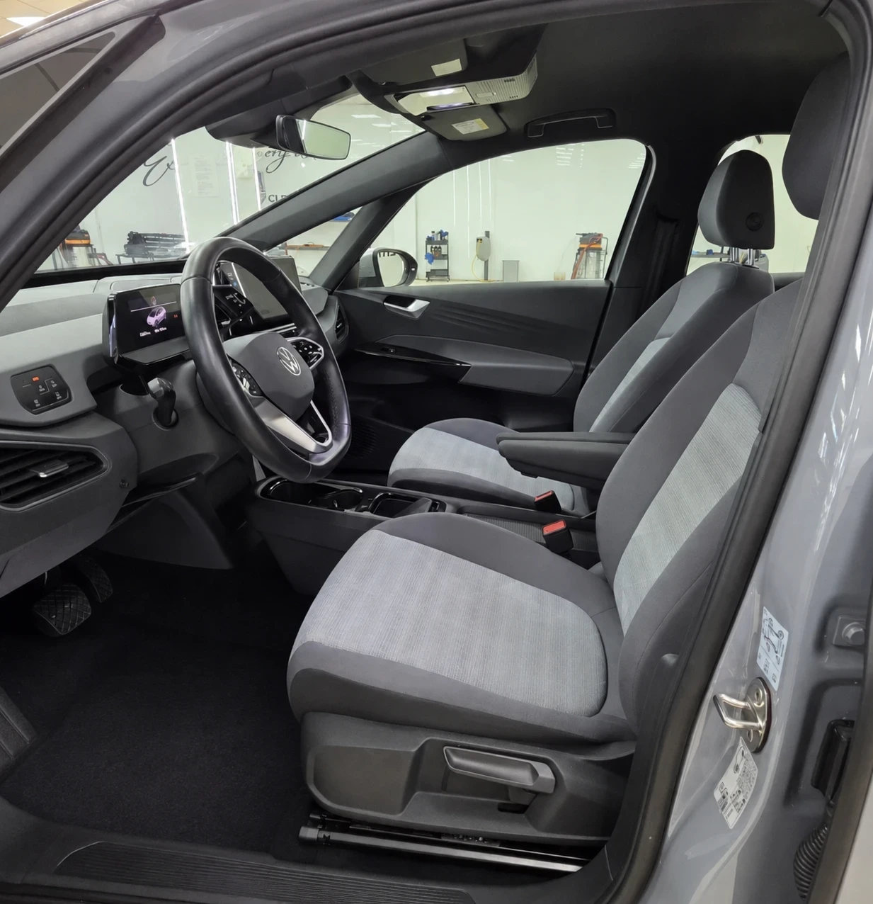 VW ID.3 Pro Performance 62 kWh, 360 ������ | Mobile.bg � ����������� 12