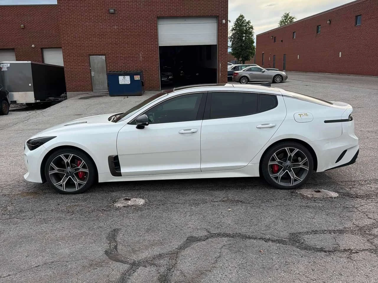 Kia Stinger * GT Limited * CARFAX * ЦЕНА ДО БГ, снимка 3 - Автомобили и джипове - 55077457