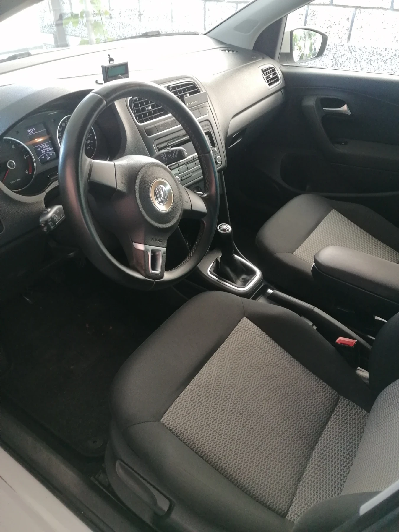 VW Polo 1.2TDi Blue Motion, снимка 9 - Автомобили и джипове - 55097306
