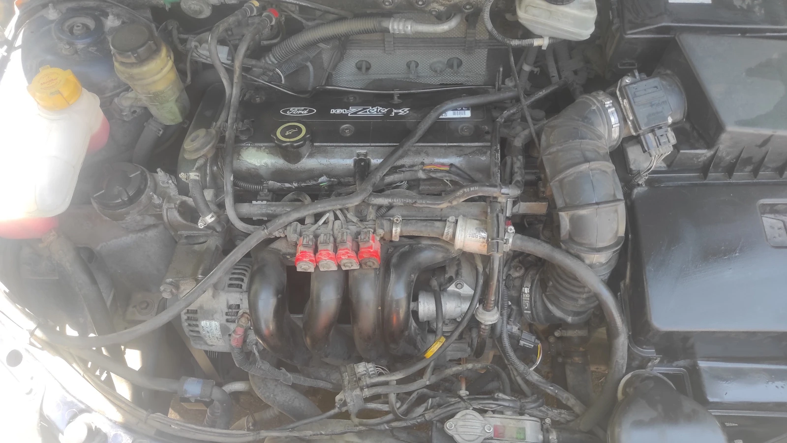 Ford Focus 1.6, снимка 9 - Автомобили и джипове - 55144800