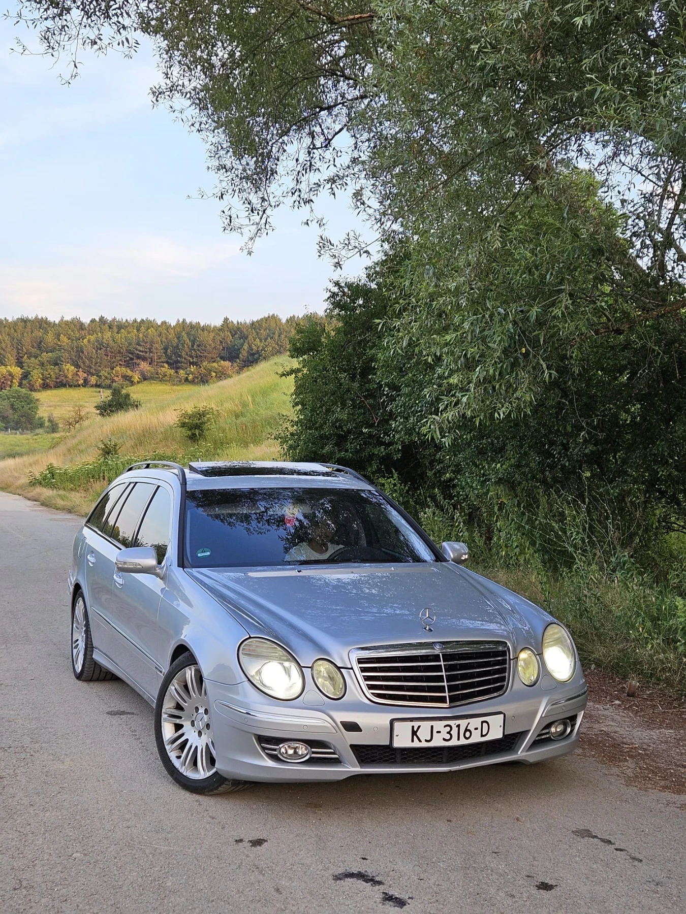 Mercedes-Benz E 280 Face-lift evo 7G-tronic 100% realni km NL nov vnos | Mobile.bg � ����������� 2