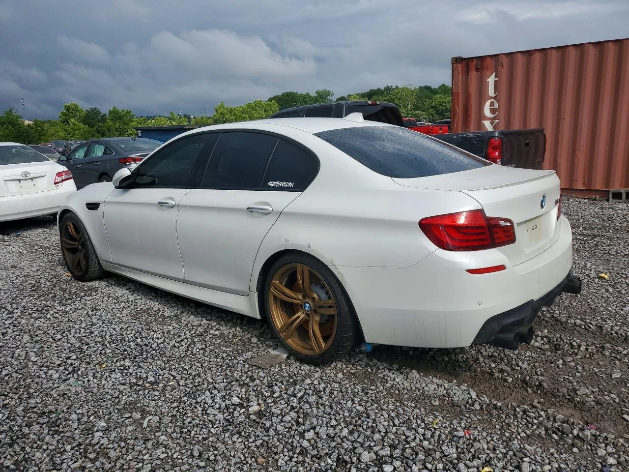 BMW M5 LCI* BANG&OLUFSEN* HEADUP* SOFTCLOSE* ОБДУХ* FULL, снимка 4 - Автомобили и джипове - 55503465