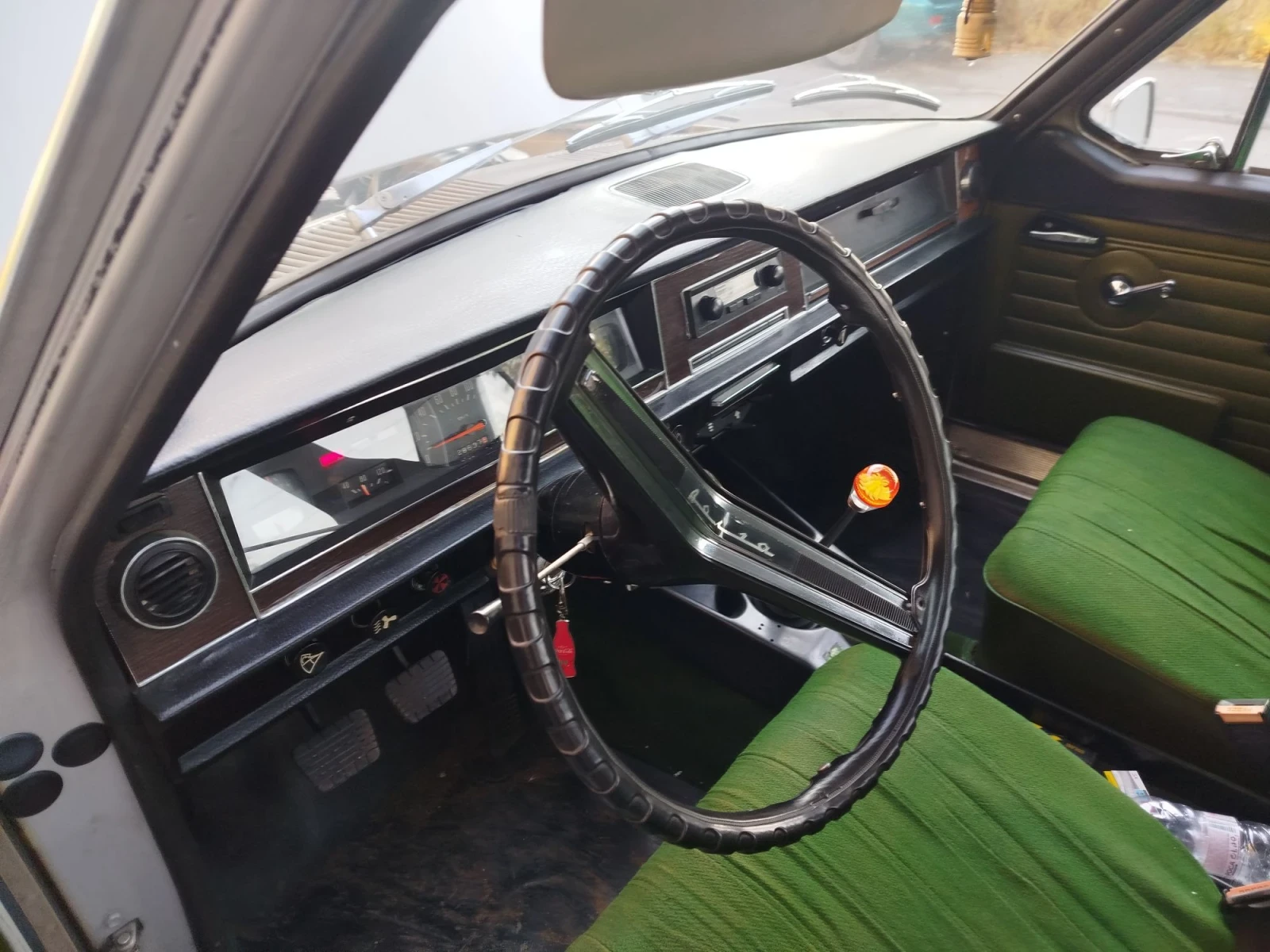 Volga 24 2.4 със газ, снимка 15 - Автомобили и джипове - 55661880