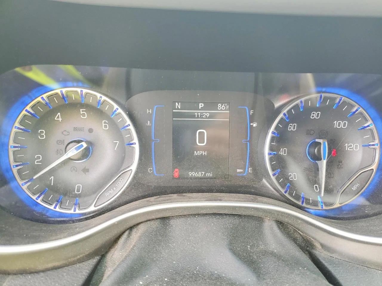 Chrysler Pacifica 3.6l Touring L, снимка 9 - Автомобили и джипове - 55892223