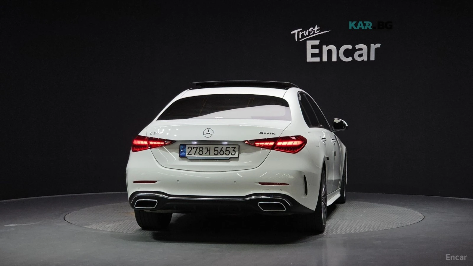Mercedes-Benz C 300 4MATIC AMG* HUD* 360* КОЖА* НАВИ* ПАНО, снимка 4 - Автомобили и джипове - 56200473