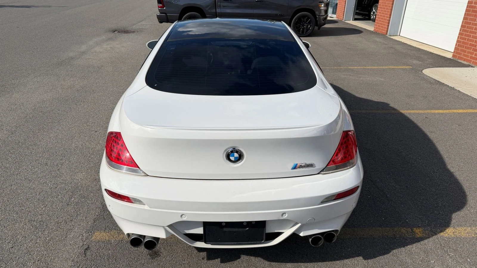 BMW M6 | V10 | RWD | Цена до България & АвтоКредит, снимка 5 - Автомобили и джипове - 56252753