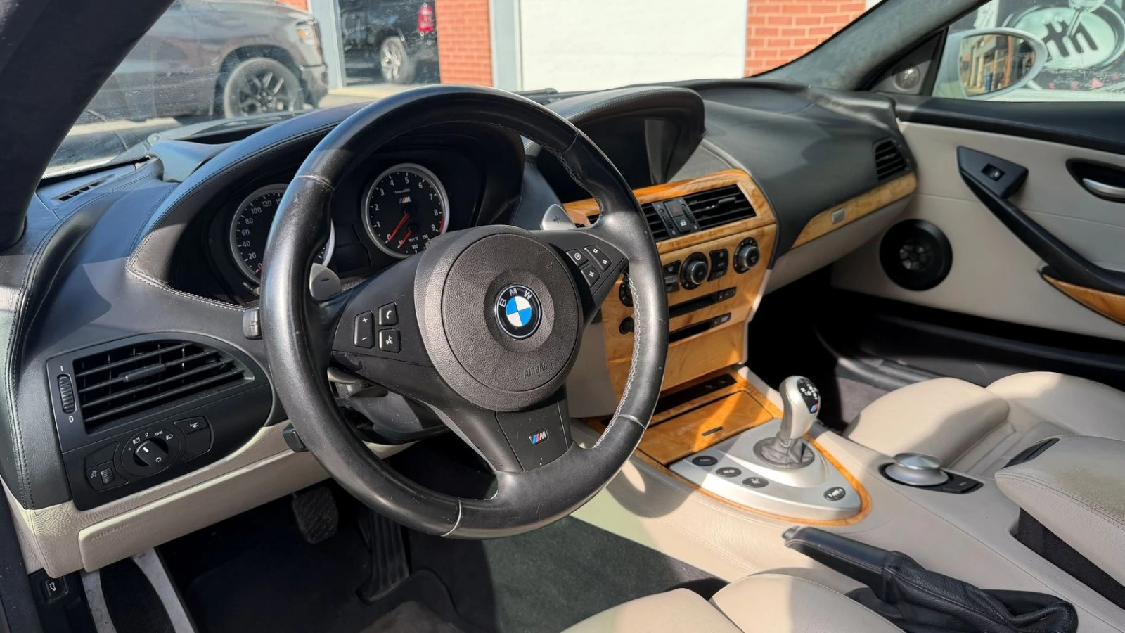 BMW M6 | V10 | RWD | Цена до България & АвтоКредит, снимка 10 - Автомобили и джипове - 56252753