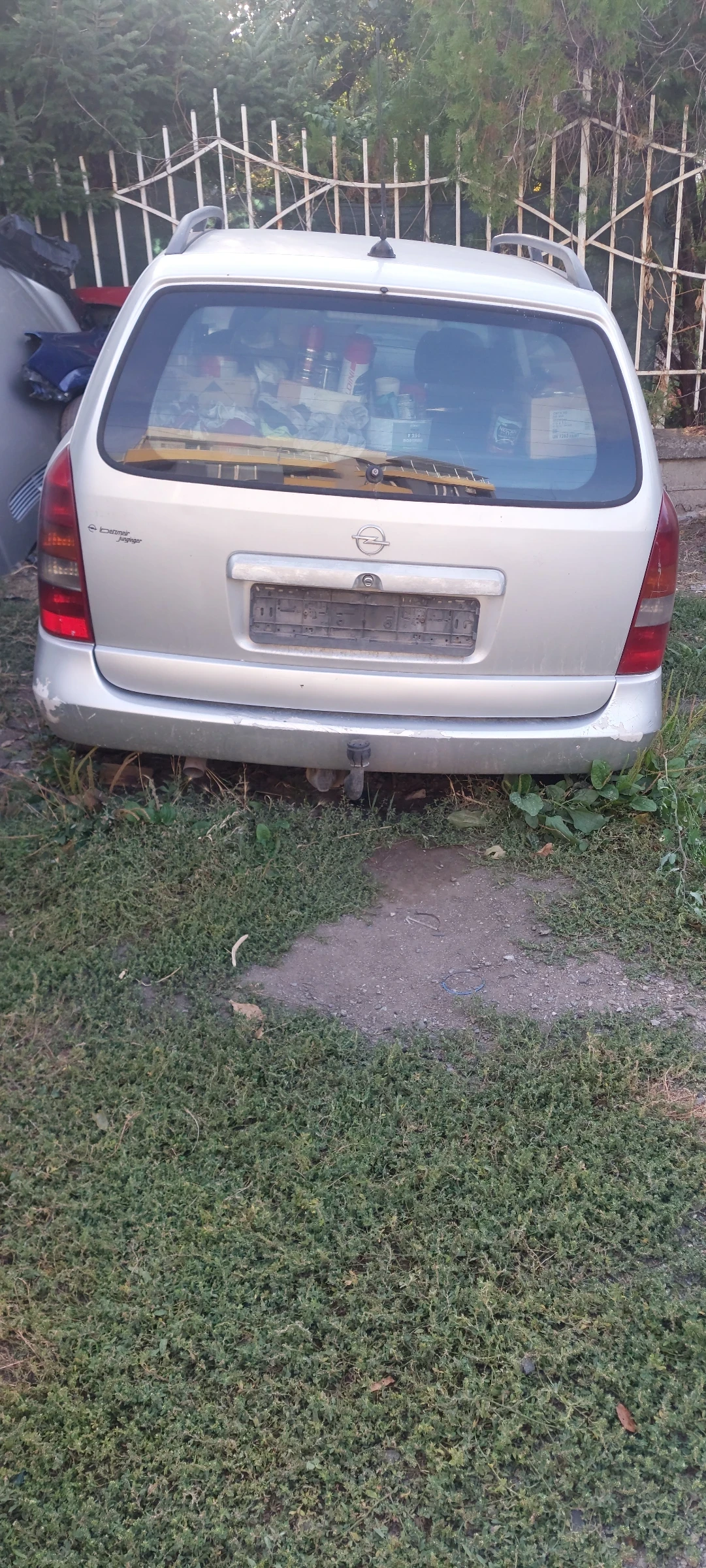 Opel Astra 2.0 DTH  На части, снимка 2 - Автомобили и джипове - 56278985