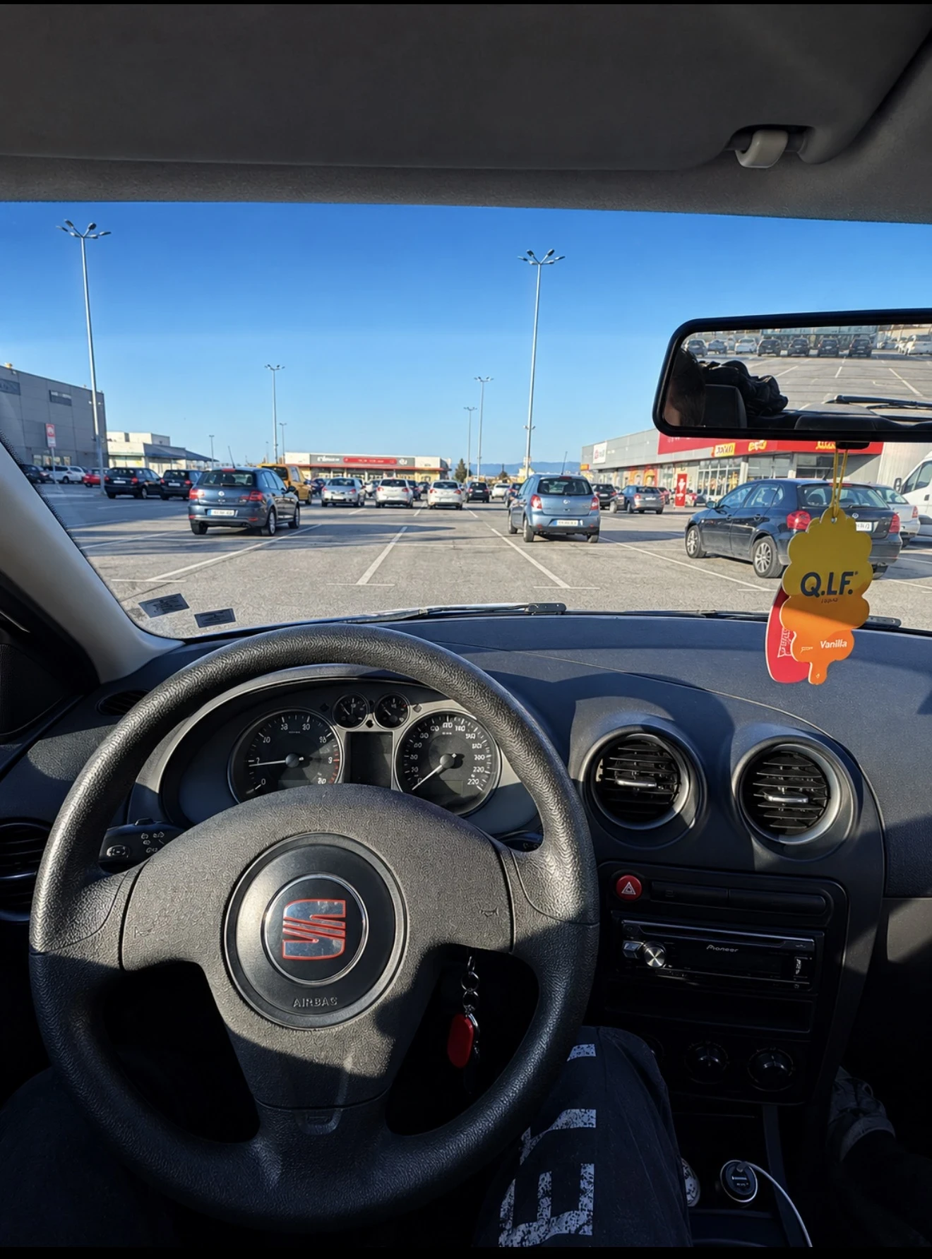 Seat Ibiza, снимка 2 - Автомобили и джипове - 56586131