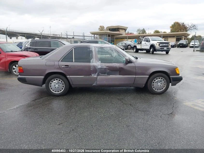 Mercedes-Benz 124, снимка 8 - Автомобили и джипове - 56706951