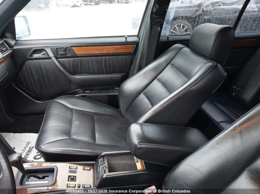 Mercedes-Benz 124, снимка 14 - Автомобили и джипове - 56706951