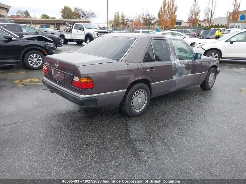 Mercedes-Benz 124, снимка 6 - Автомобили и джипове - 56706951