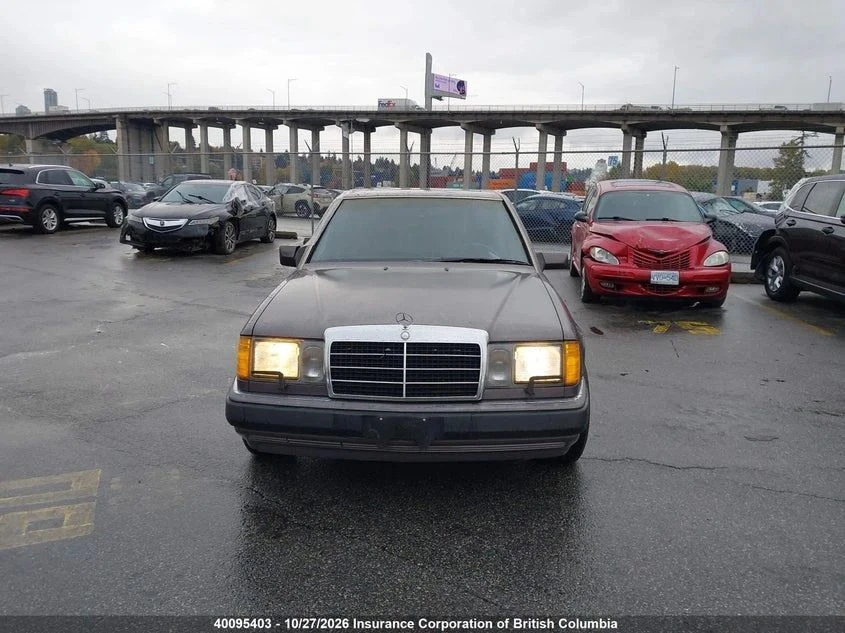 Mercedes-Benz 124, снимка 2 - Автомобили и джипове - 56706951