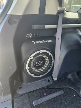 Peugeot 4007, снимка 12 - Автомобили и джипове - 53619583