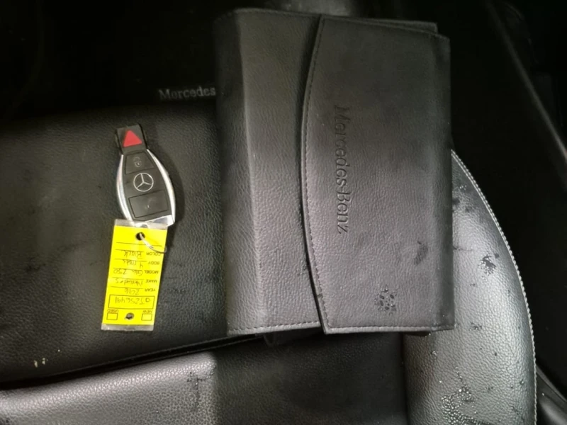 Mercedes-Benz GLA 2016 4MATIC 250  * БЕЗ ПЪРВОНАЧАЛНА ВНОСКА, снимка 8 - Автомобили и джипове - 53000534