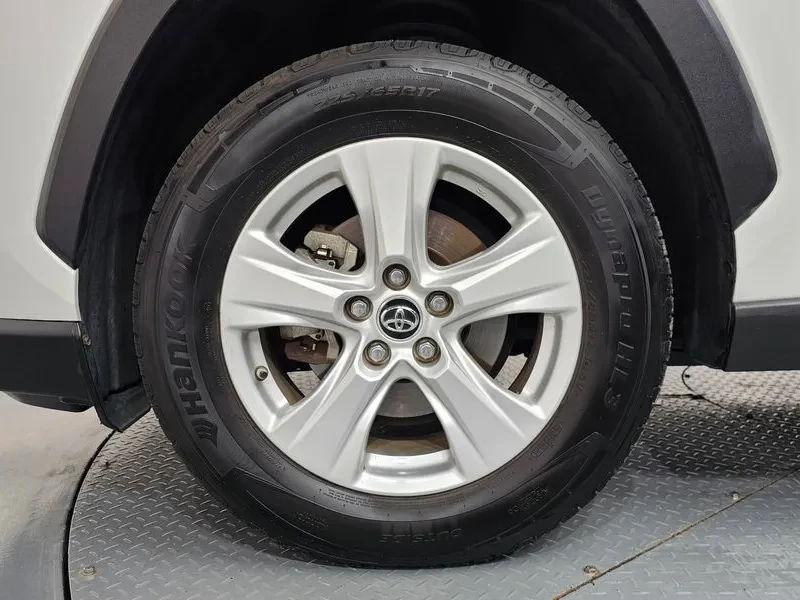 Toyota Rav4 2.5 2Wd, снимка 5 - Автомобили и джипове - 56131155