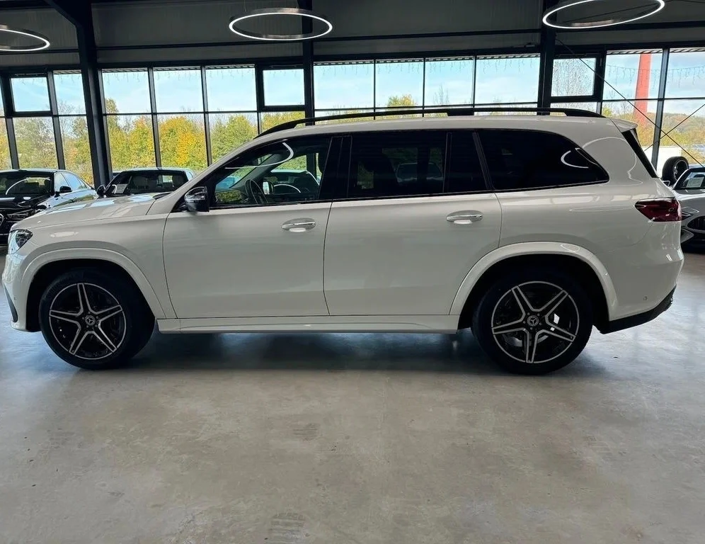 Mercedes-Benz GLS 350d 4Matic AMG Line - изображение 4