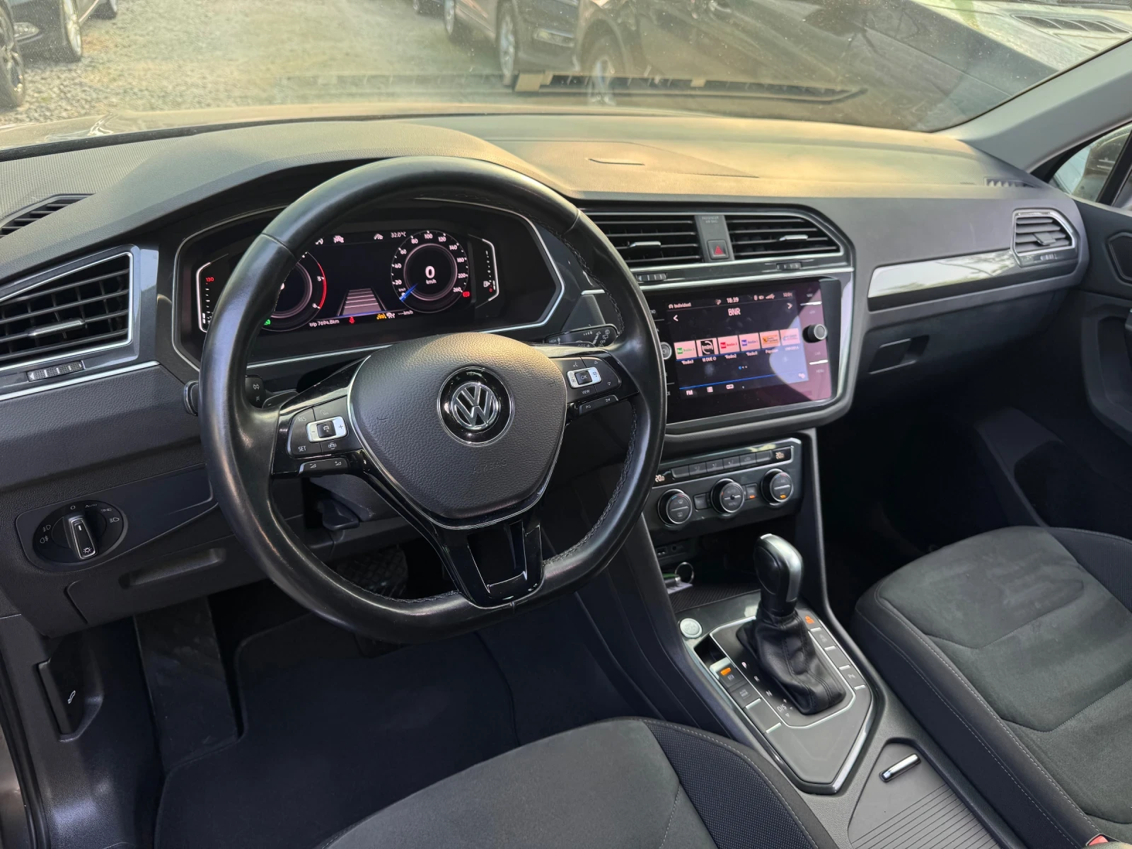 VW Tiguan 2.0TDI* DSG* R-line*  - изображение 7