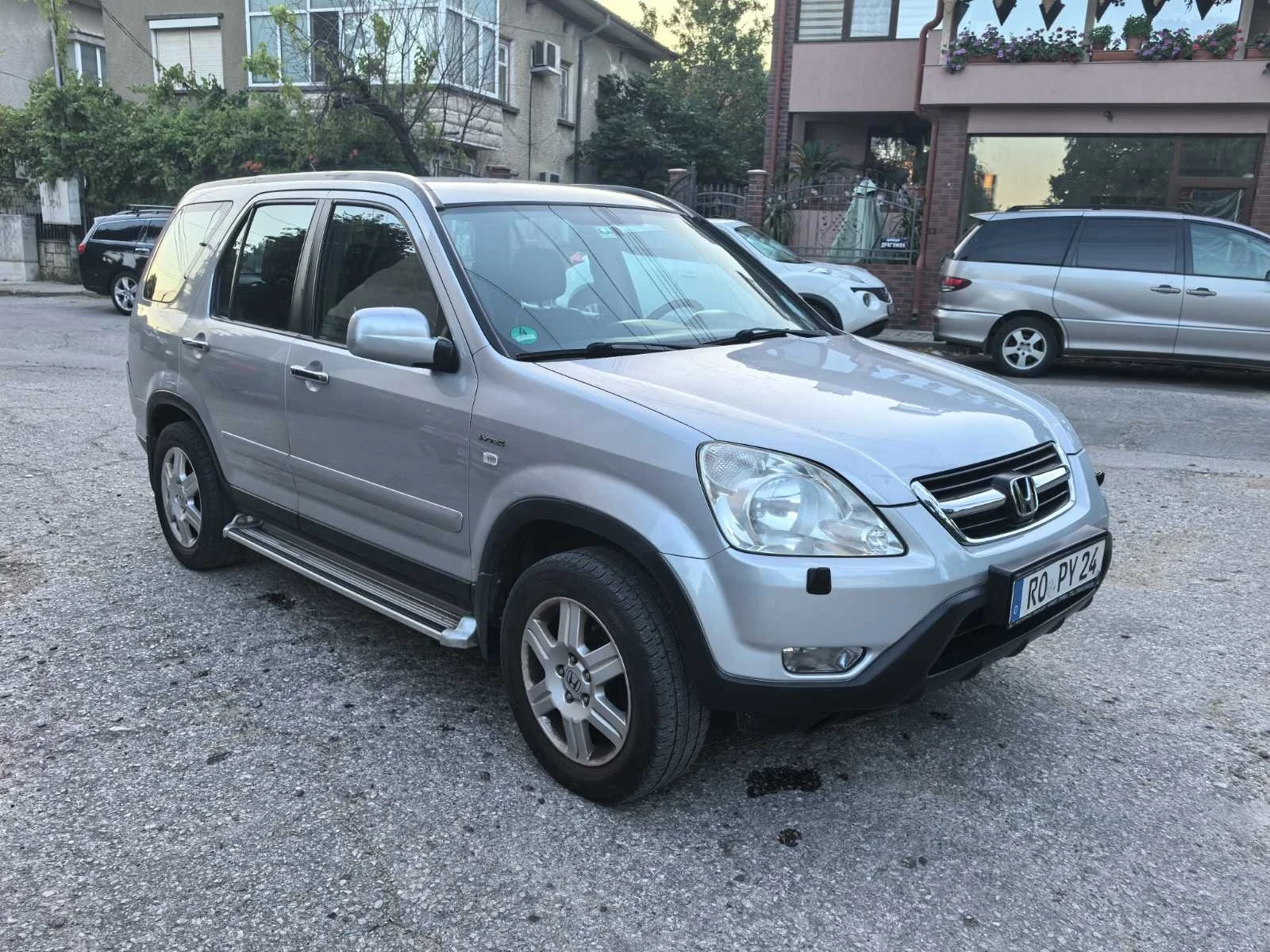 Honda Cr-v 2.0 - изображение 2