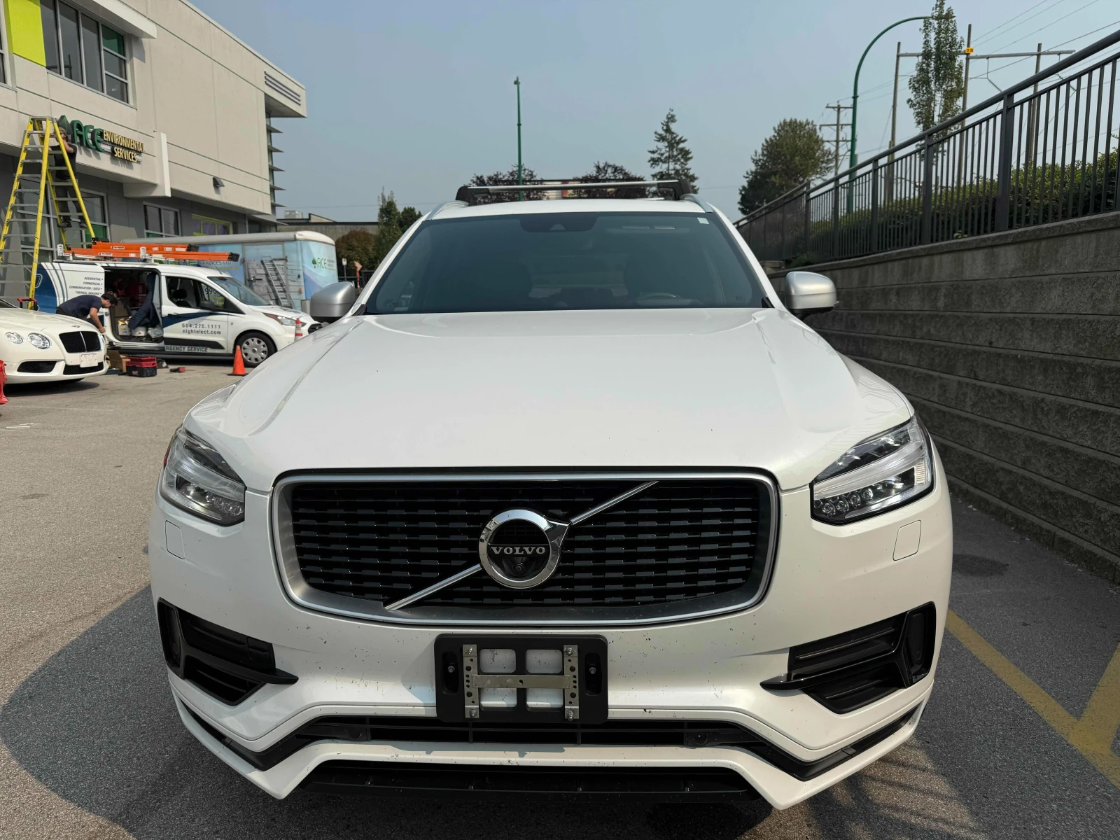Volvo Xc90 T8 R-Design Hybrid* CARFAX* БЕЗ ПЪРВОНАЧАЛНА - изображение 2