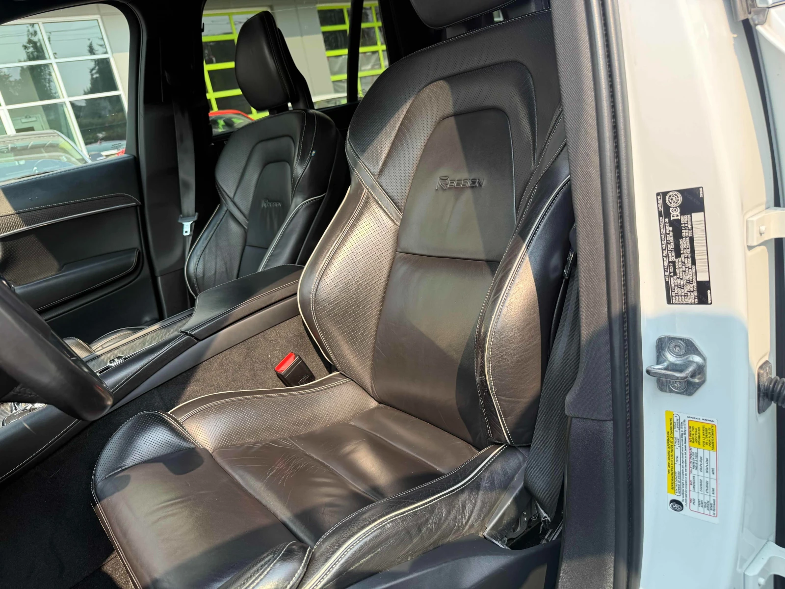 Volvo Xc90 T8 R-Design Hybrid* CARFAX* БЕЗ ПЪРВОНАЧАЛНА - изображение 6