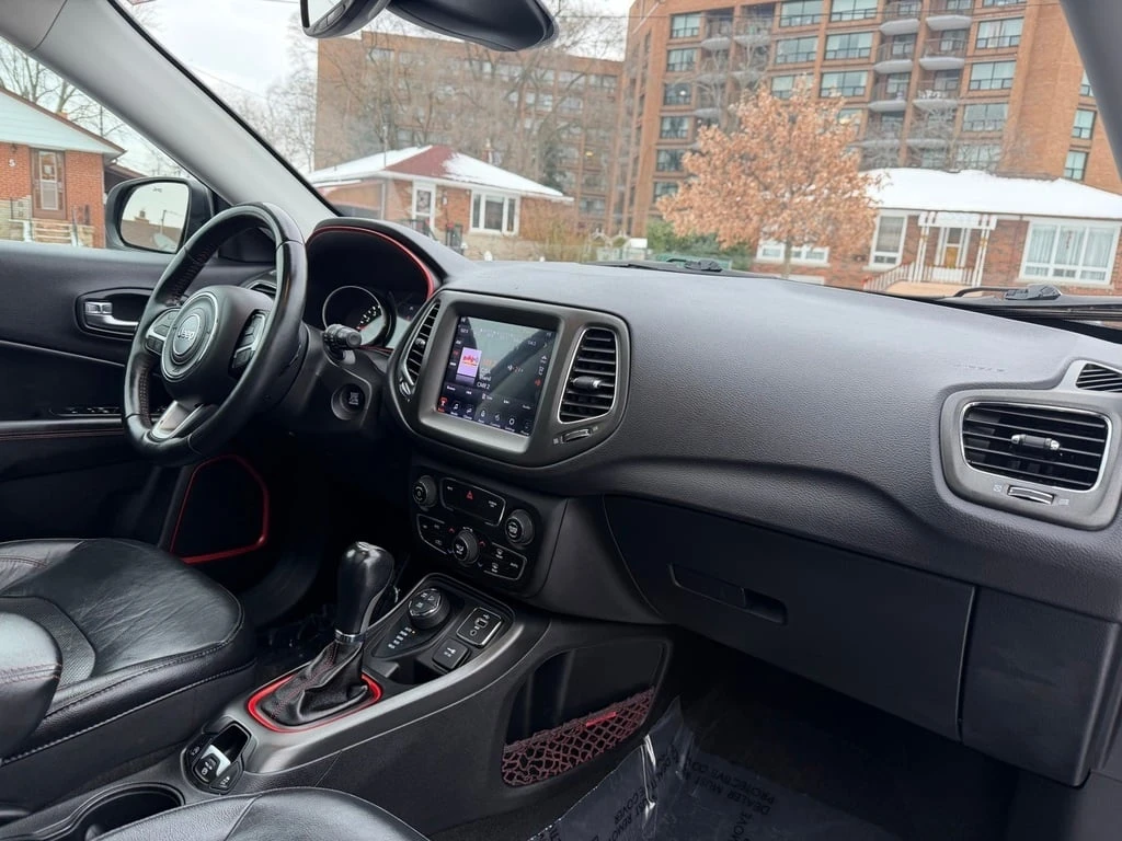 Jeep Compass * Trailhawk 4WD * CARFAX * ФИНАНСИРАНЕ* КУПИ СЕГА - изображение 9