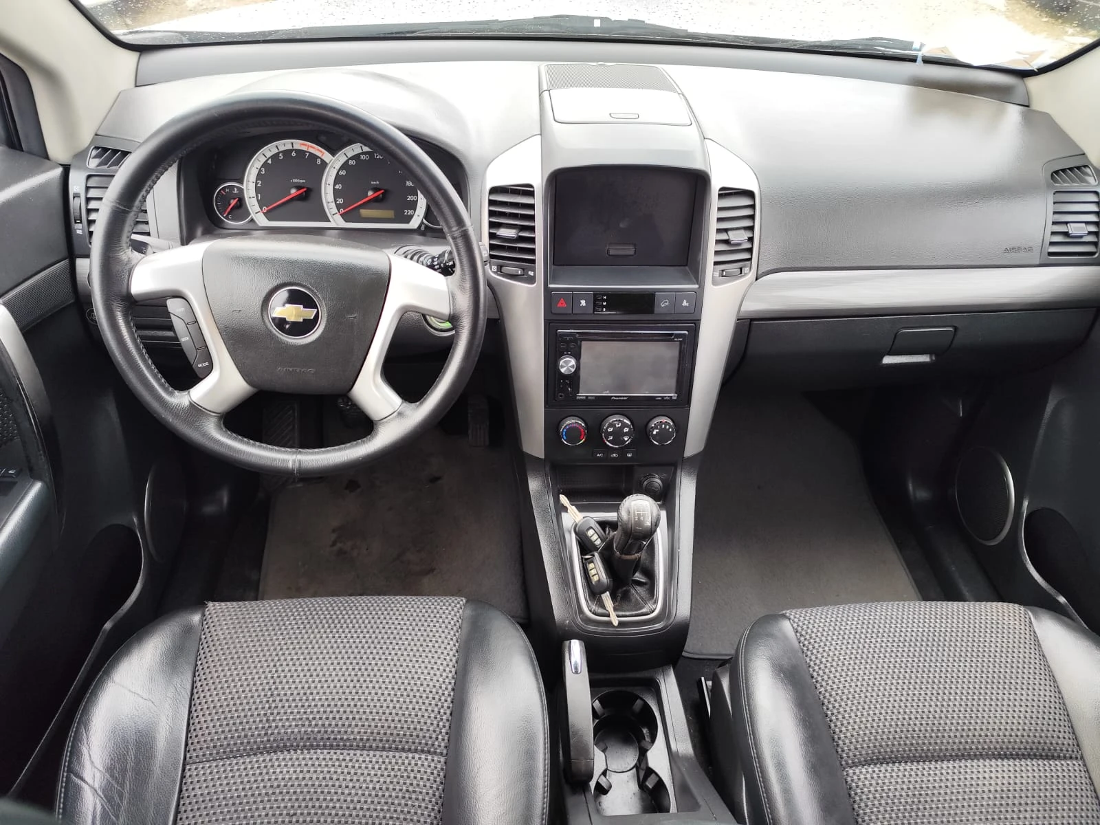Chevrolet Captiva 2.4 бензин Газ 7 места - изображение 10