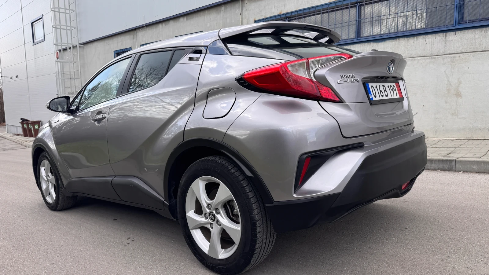 Toyota C-HR, снимка 7 - Автомобили и джипове - 54190827