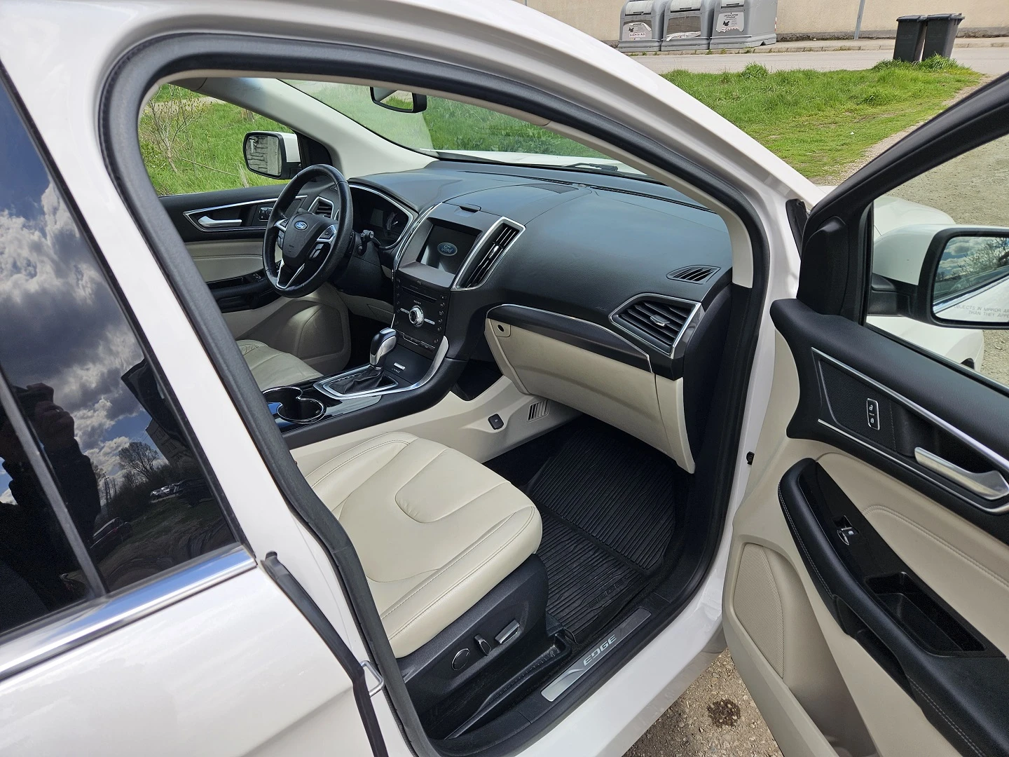 Ford Edge 2.0T AWD Titanium, снимка 8 - Автомобили и джипове - 54266459