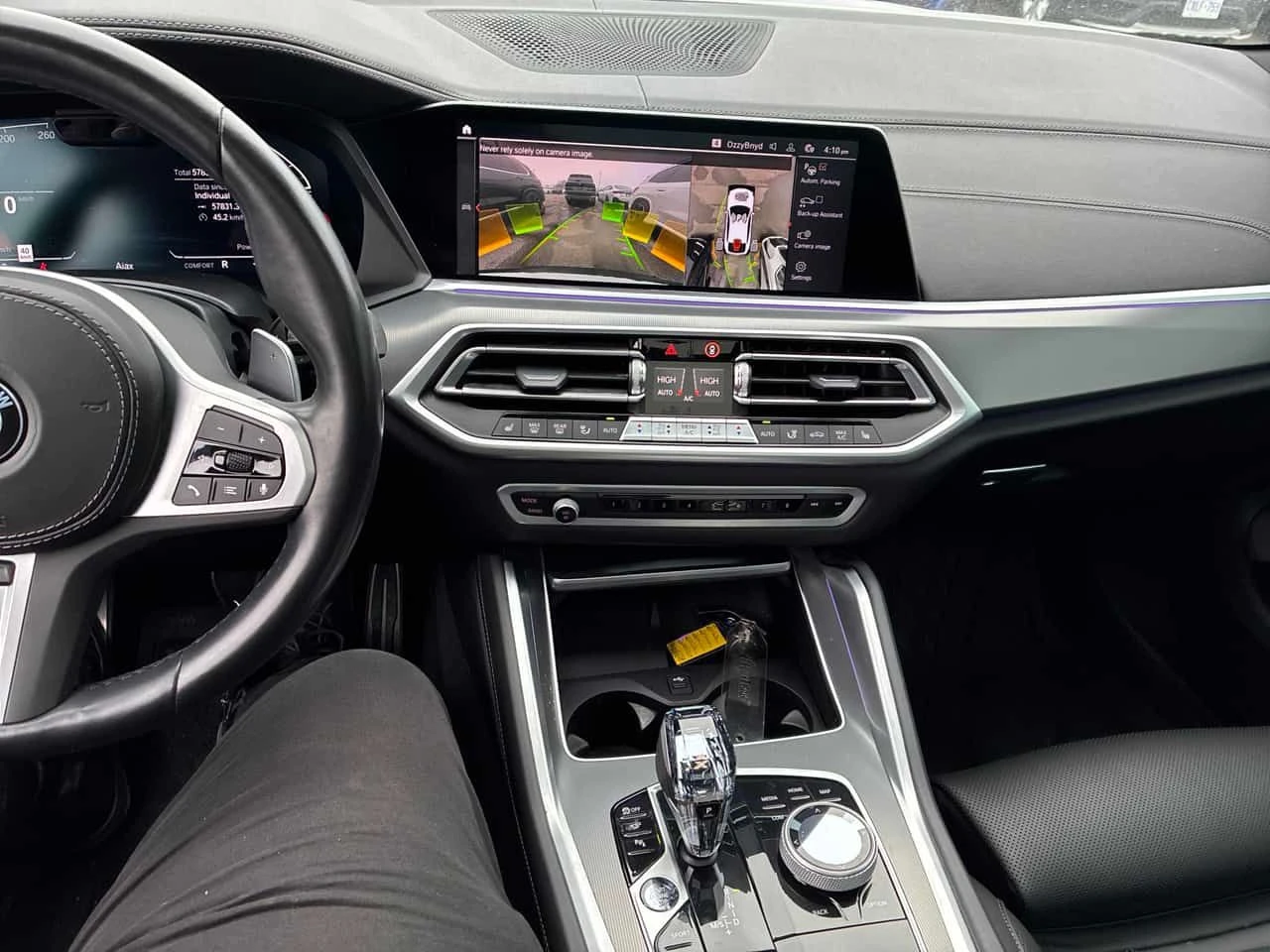 BMW X6 xDrive40i/ДИСТРОНИК/360/LASER/ПАНОРАМА/OT BMW, снимка 9 - Автомобили и джипове - 54445123