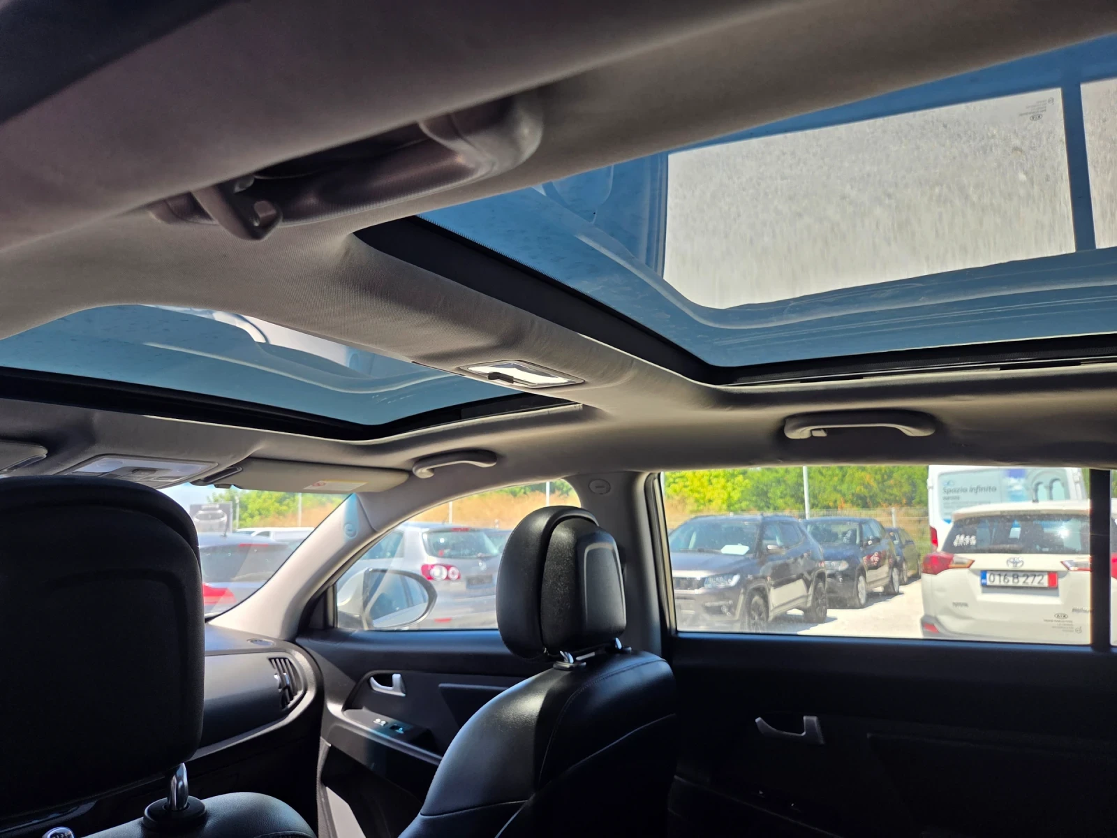 Kia Sportage 4?4/ПАНОРАМА, снимка 11 - Автомобили и джипове - 55243209