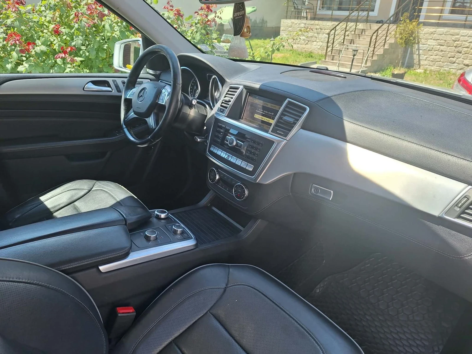 Mercedes-Benz ML 350, снимка 10 - Автомобили и джипове - 55479519