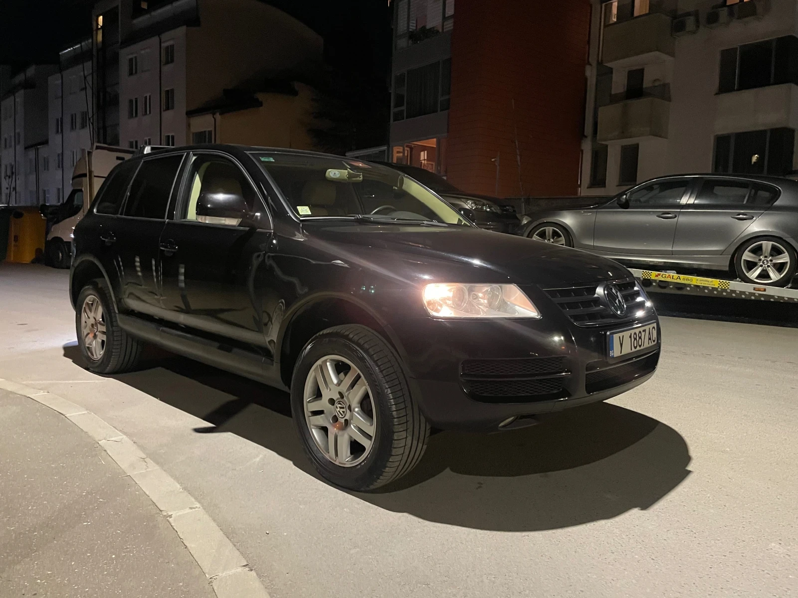 VW Touareg 3.2 V6 на Газ, снимка 2 - Автомобили и джипове - 55534089