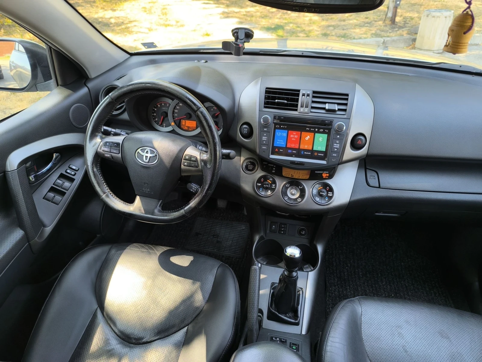 Toyota Rav4, снимка 7 - Автомобили и джипове - 55657189
