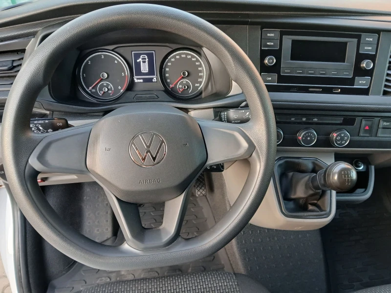 VW Transporter 2.0TDI, снимка 8 - Бусове и автобуси - 52837458