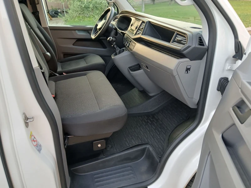 VW Transporter 2.0TDI, снимка 7 - Бусове и автобуси - 52837458