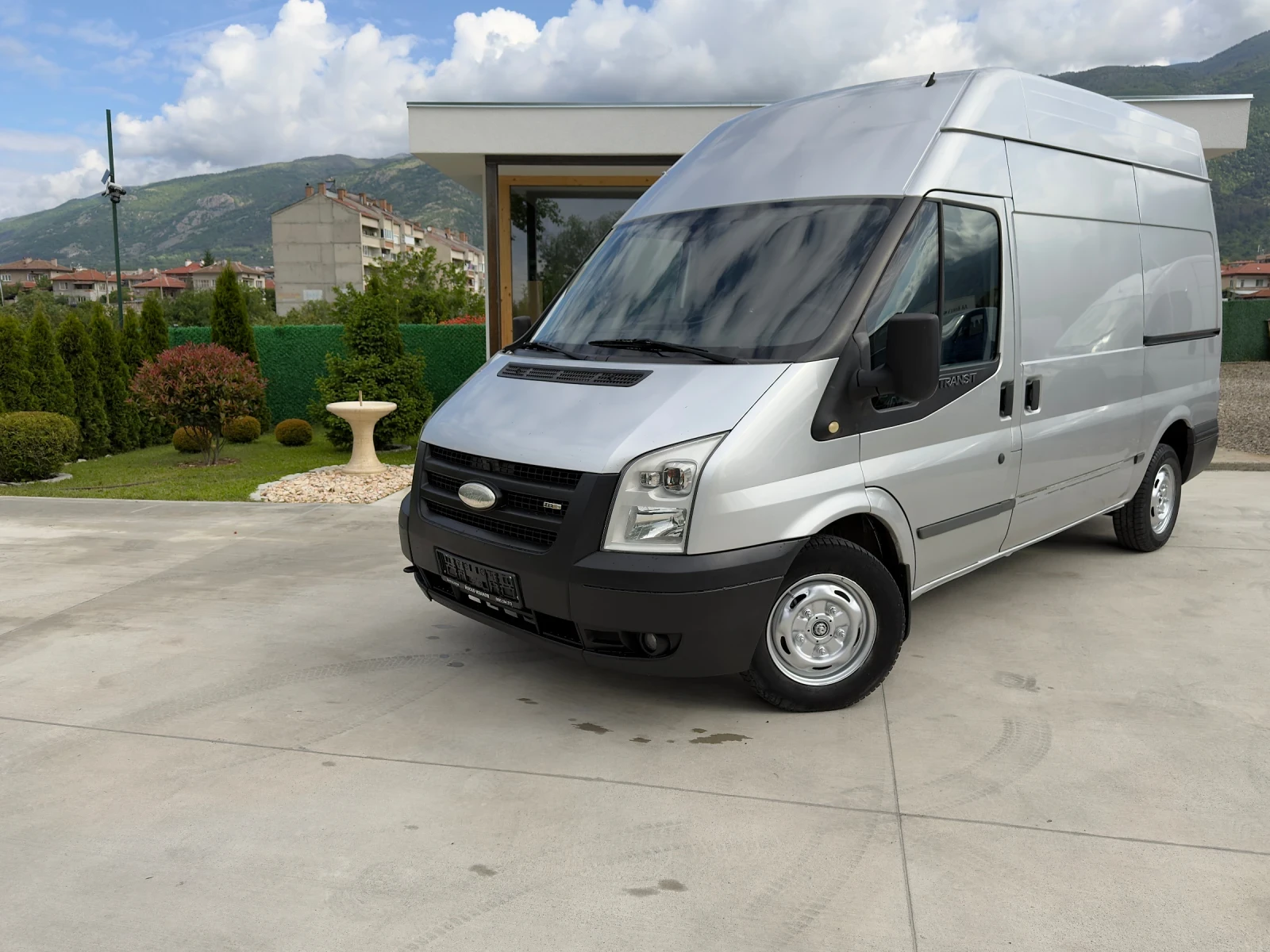 Ford Transit 2.2* 130кс* Климатик* 2ст-Врати* , снимка 2 - Бусове и автобуси - 54605524
