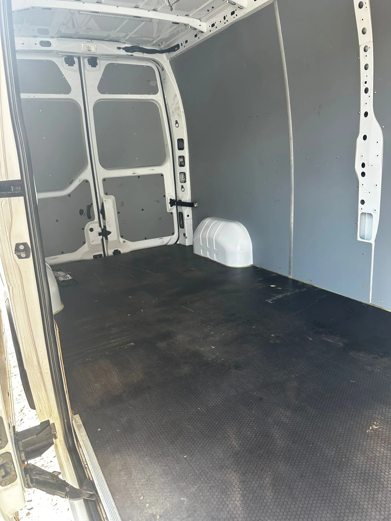 Renault Master 2.3DCI, снимка 11 - Бусове и автобуси - 55027237