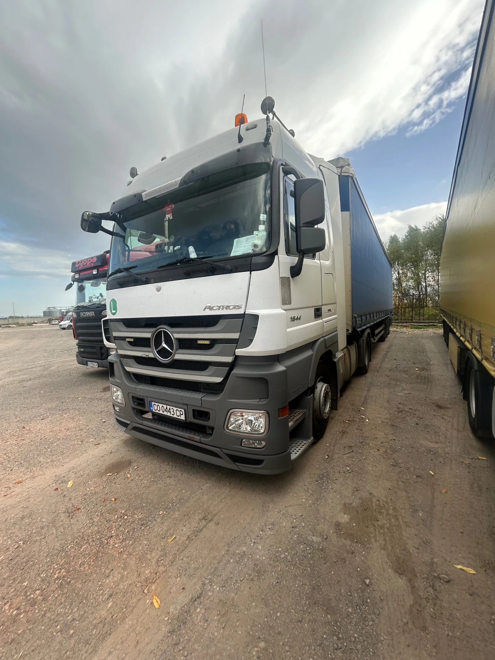 Mercedes-Benz Actros  - изображение 3