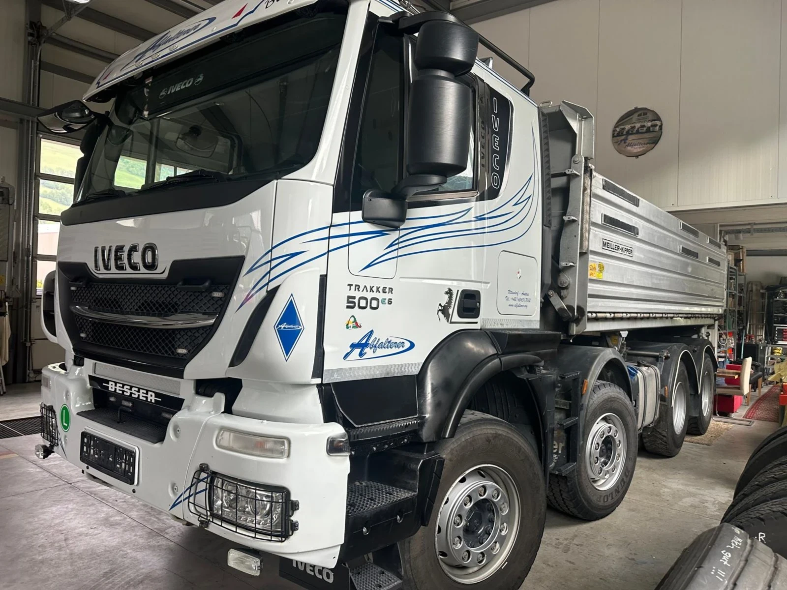 Iveco Trakker 500. EURO 6 8X4 - изображение 4