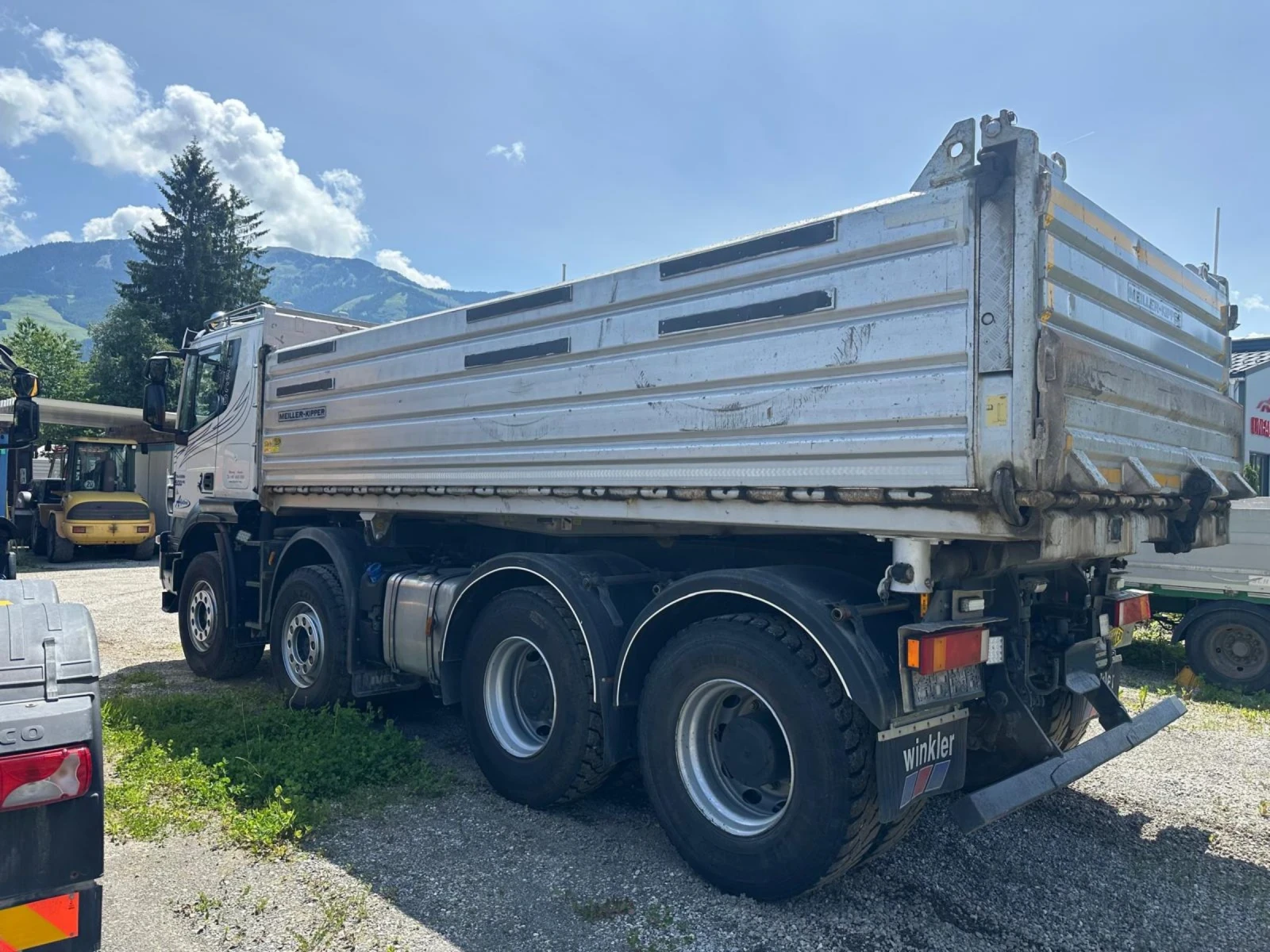 Iveco Trakker 500. EURO 6 8X4 - изображение 5