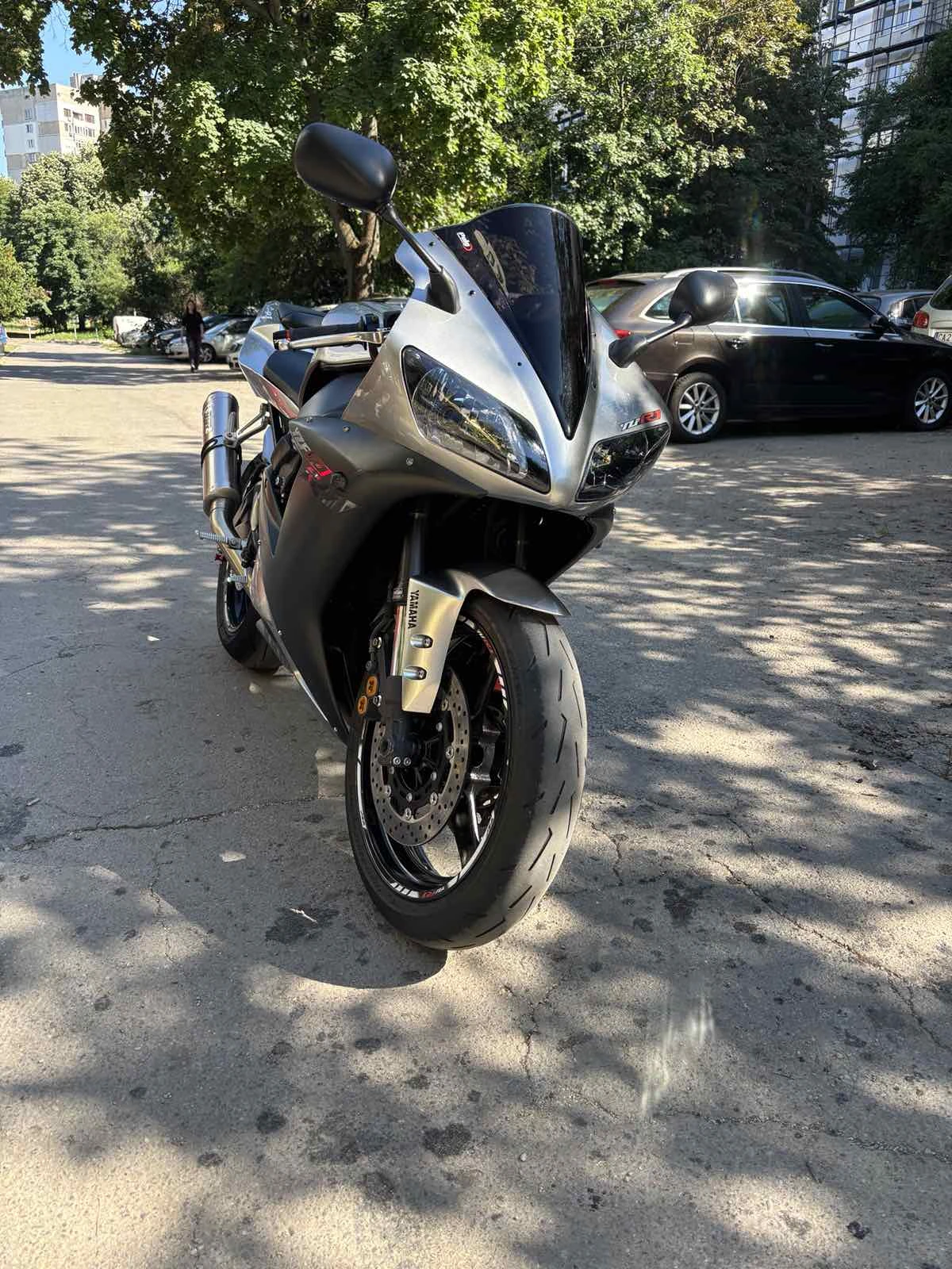 Yamaha YZF-R1