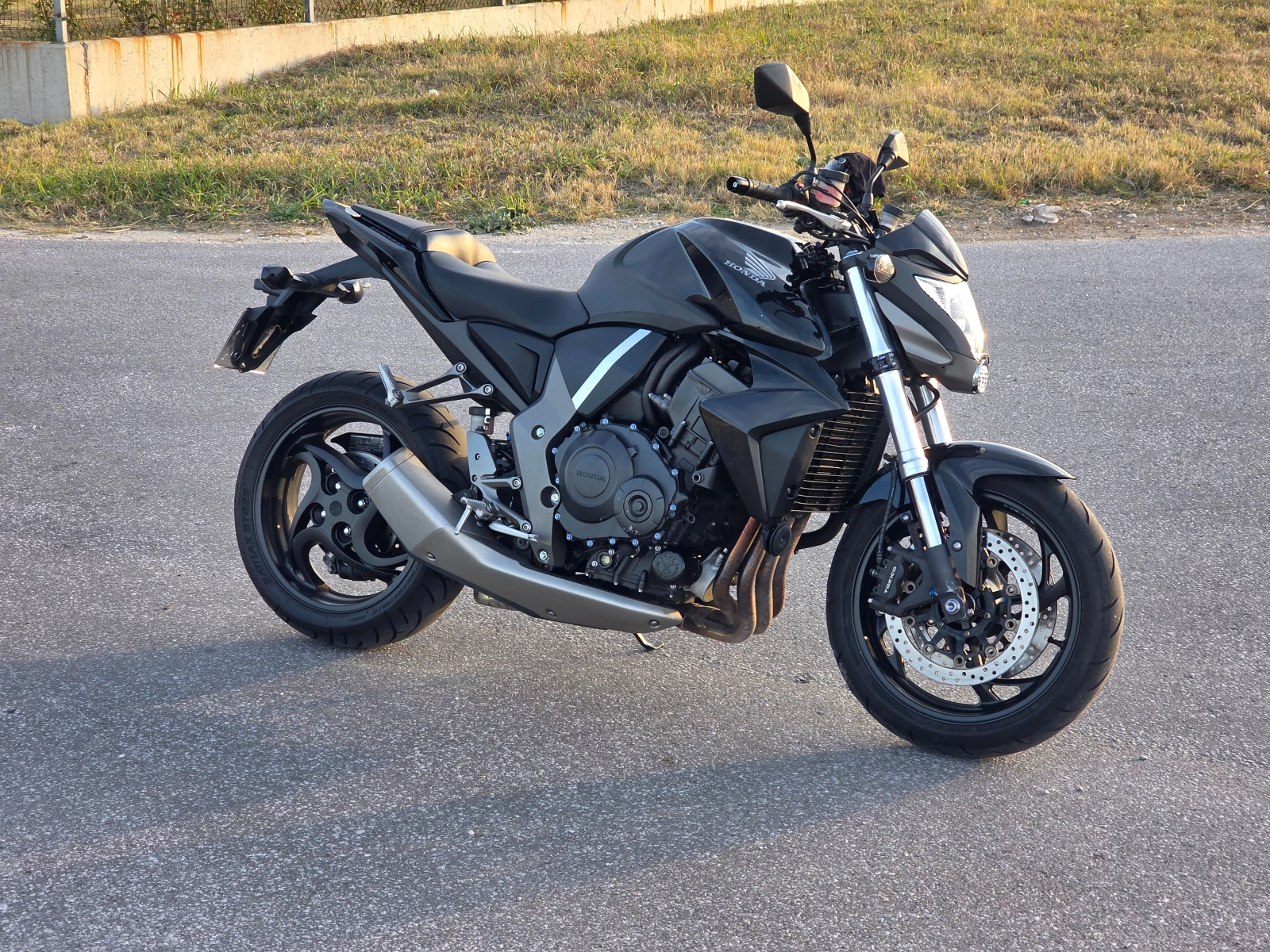 Honda Cb CB1000R, снимка 2 - Мотоциклети и мототехника - 56583980