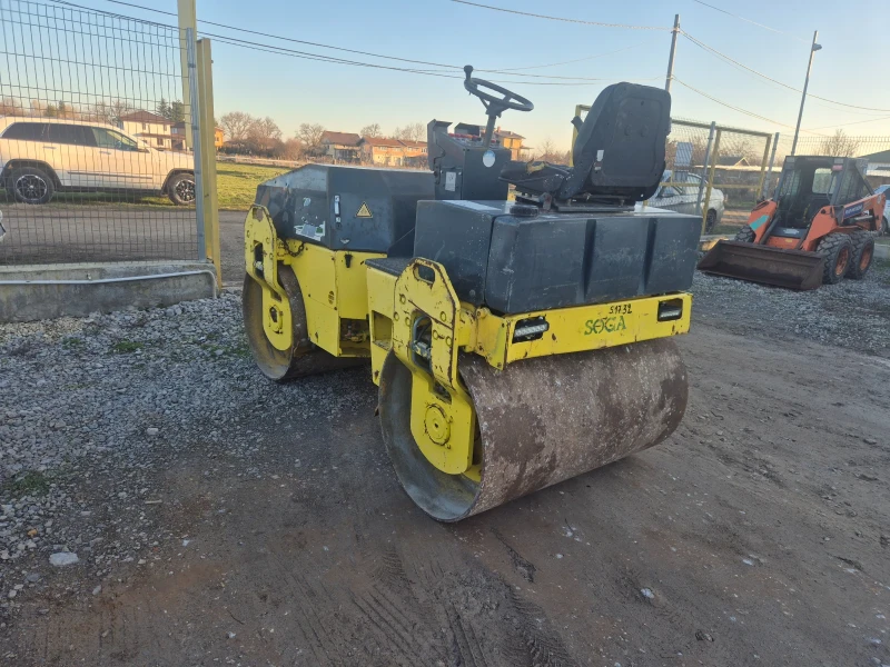 Валяк BOMAG BW135, снимка 3 - Индустриална техника - 52811776