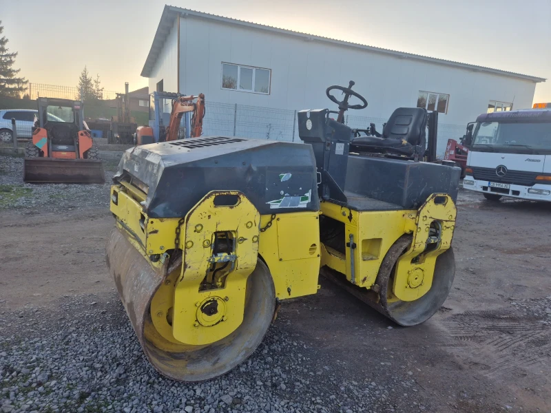 Валяк BOMAG BW135, снимка 4 - Индустриална техника - 52811776