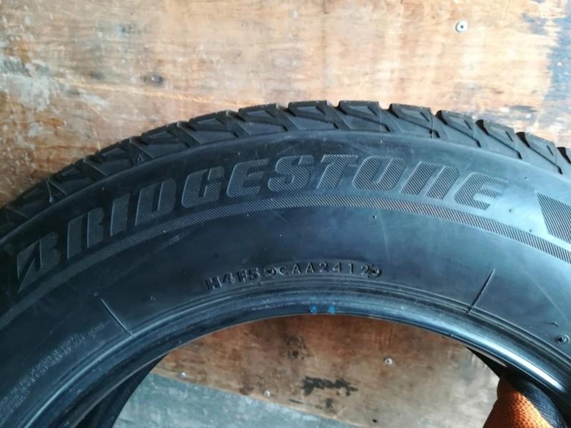 Гуми Зимни 225/65R17, снимка 3 - Гуми и джанти - 23626694