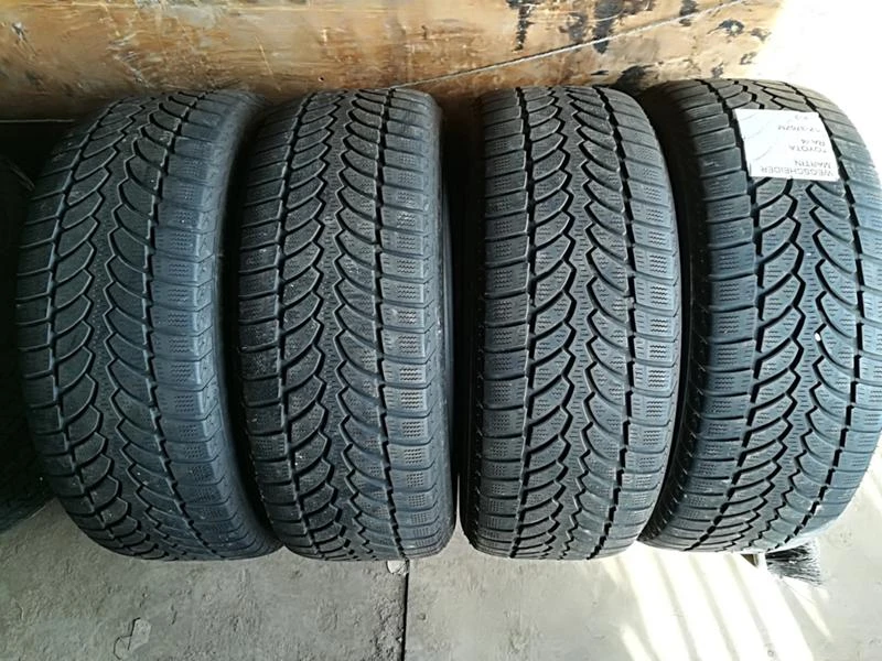 Гуми Зимни 225/65R17, снимка 5 - Гуми и джанти - 23626694