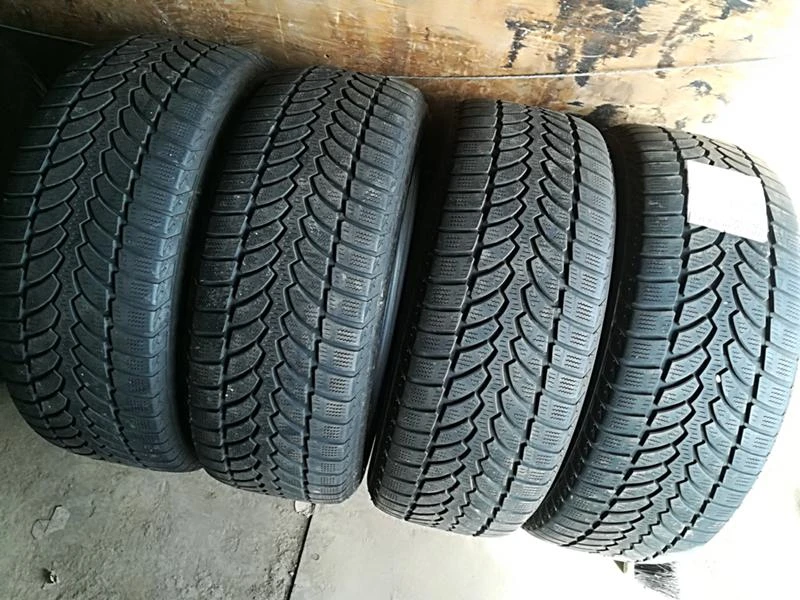 Гуми Зимни 225/65R17, снимка 6 - Гуми и джанти - 23626694